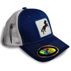 Gorra Azul con Blanco U Católica Potro 6 paneles